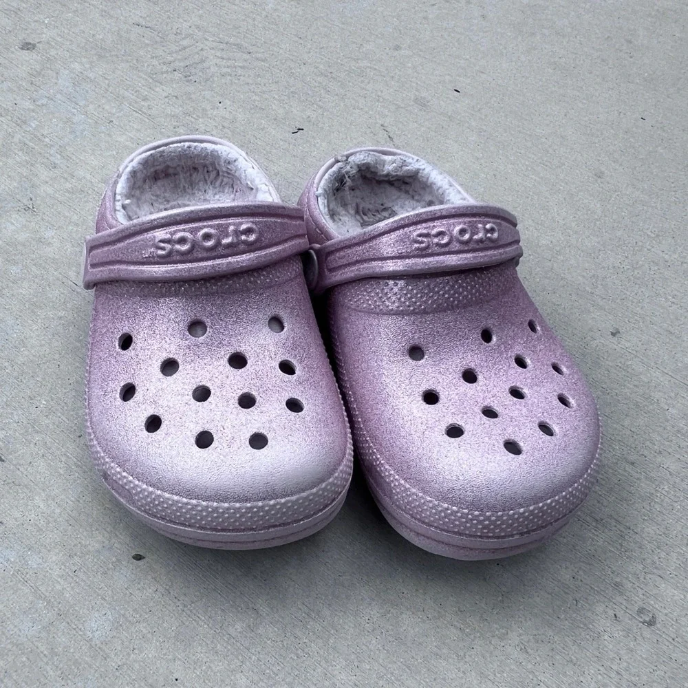 Kids Crocs Classic Glitter Sherpa‎ Lined Clogs Pink Comfort Shoes Kids Size 6